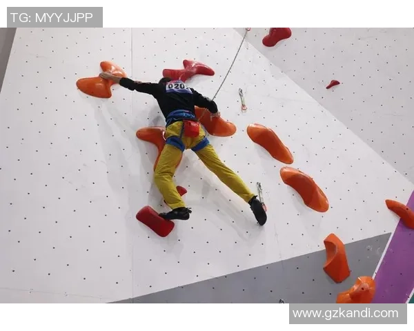 深圳攀岩队的团队协作揭秘与攀岩精神的完美融合探索之旅 深圳攀岩队的团队协作揭秘与攀岩精神的完美融合探索之旅